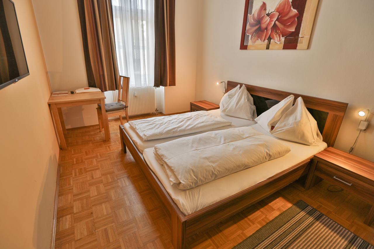 Hotel Feldkirchnerhof à Feldkirchen bei Graz Extérieur photo